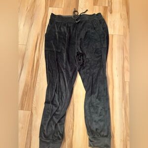 Women’s grey velour Pants